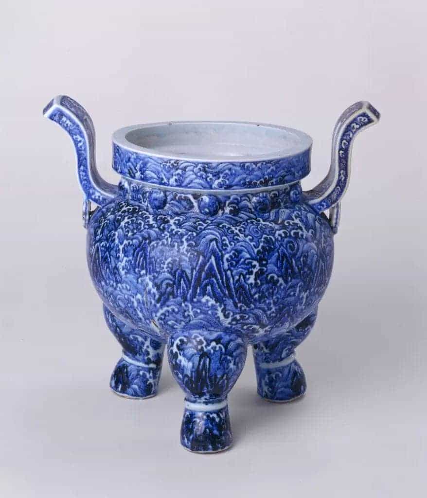 青花海水纹香炉 - 故宫陶瓷器藏品_第1张
