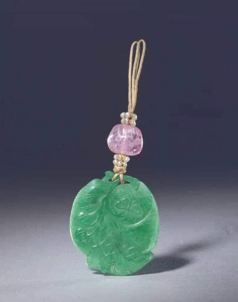 翠花蝶叶式佩 - 故宫首饰类藏品_第1张