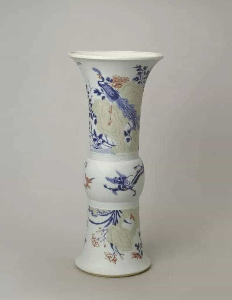 釉里三色花鸟纹花觚 - 故宫陶瓷器藏品_第1张