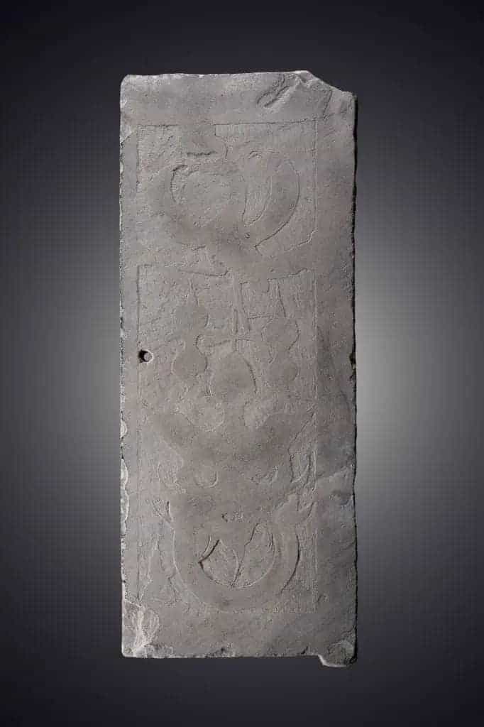 郭仲理墓门扉画像石(右侧) - 故宫雕塑类藏品_第1张