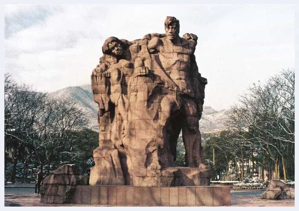 叶毓山简介(雕塑家)四川 成都_第2张